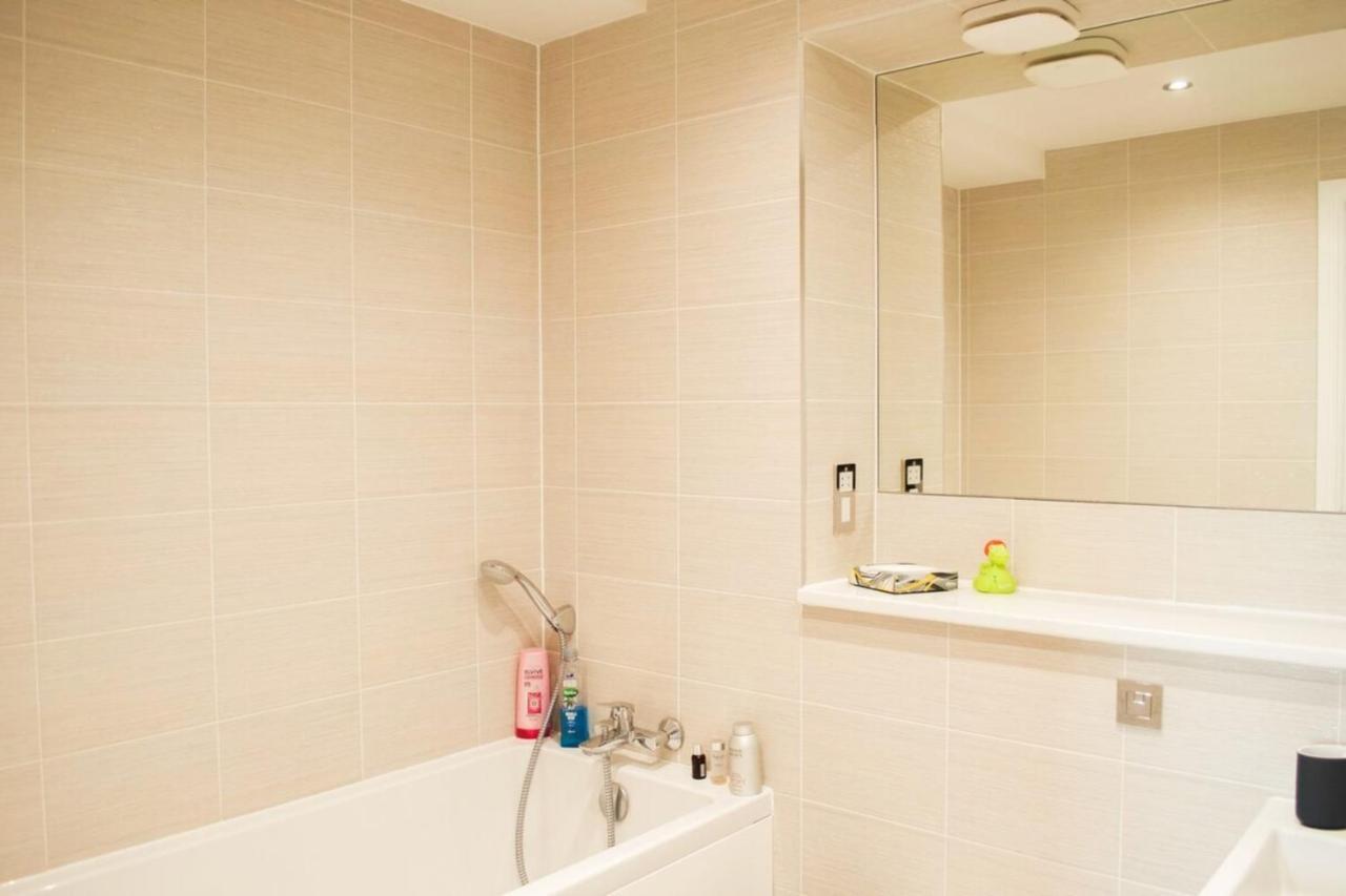 Modern Home By Leith Walk Edinburgh Ngoại thất bức ảnh